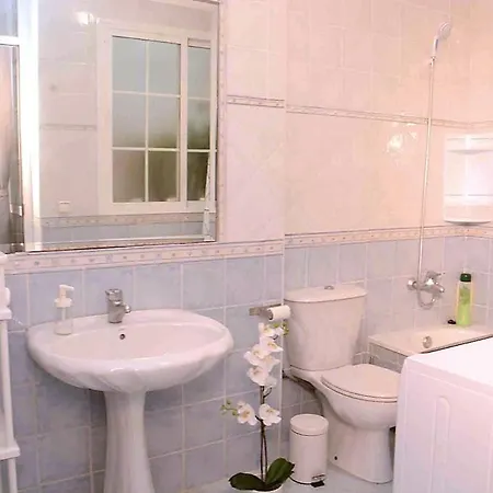 Great Location In Old Town Appartement *