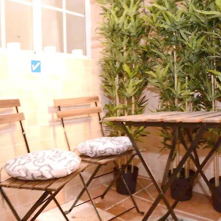 Great Location In Old Town Apartment Malaga